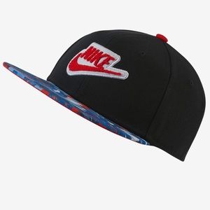 New Nike SnapBack Cap